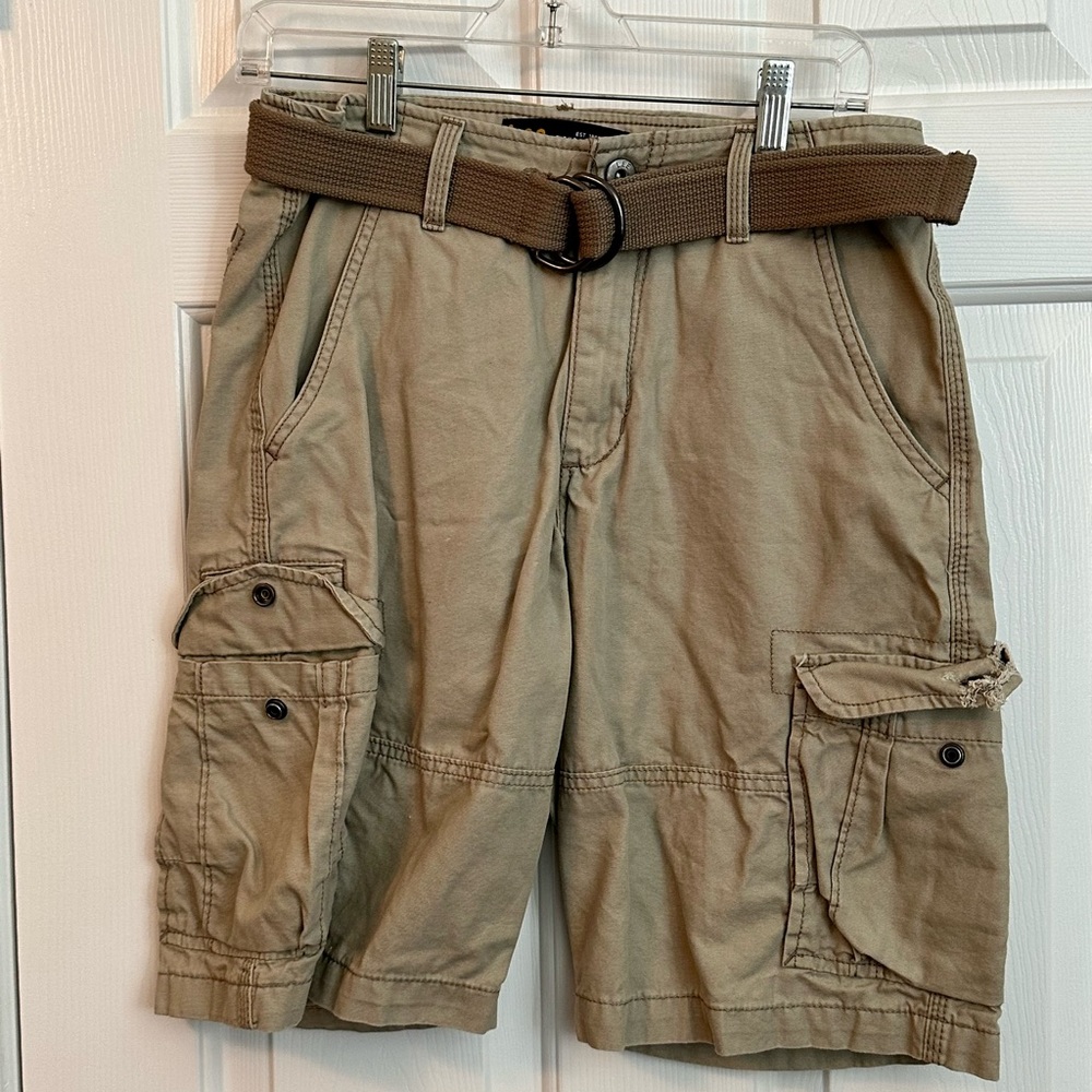 Lee shorts size 29